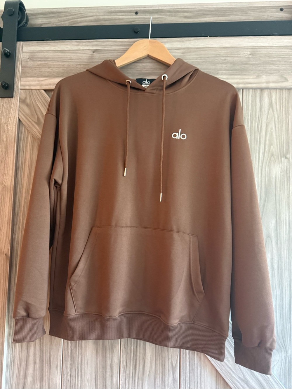 Alo Yoga Women's Brown Pullover Hoodie Modal Fabric Pockets ladies M NEW